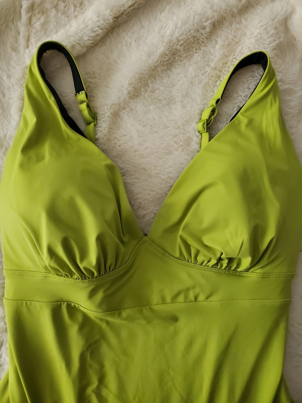 knix V-Neck Leakproof Chartreuse One-Piece Swimsuit XL - Picture 4 of 10